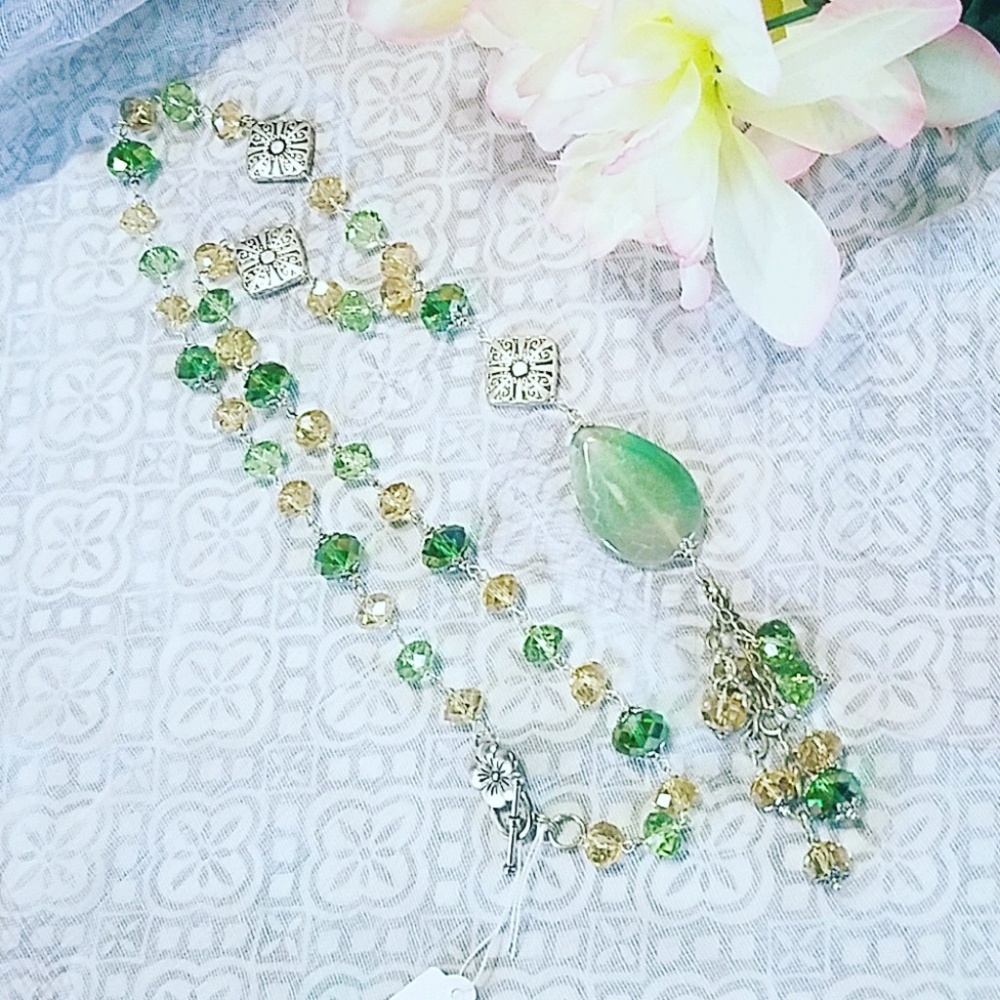 Esmerald Necklace! Handmade!!